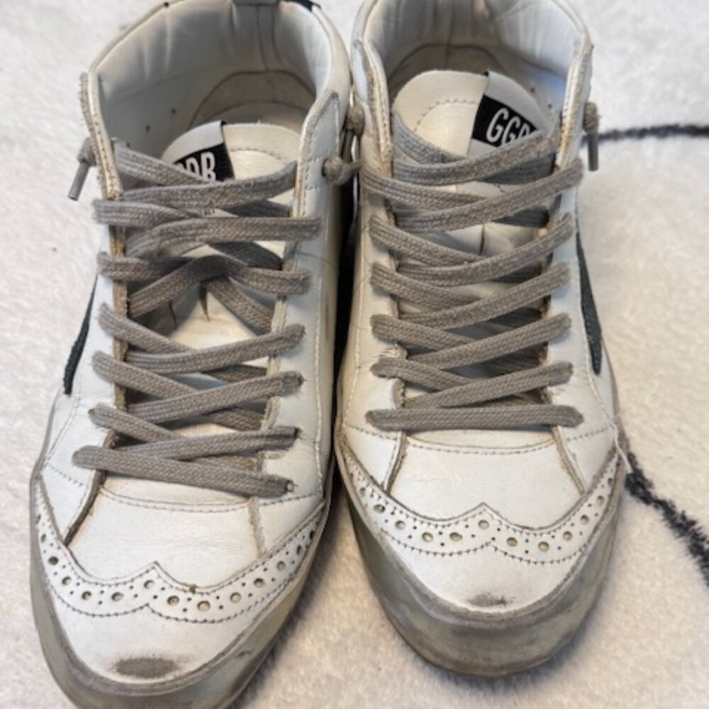 Golden Goose Sneakers